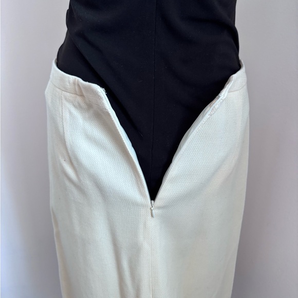 Elegant Cream Pencil Skirt Suit Set with Blazer size US6-8 - Picture 9 of 10